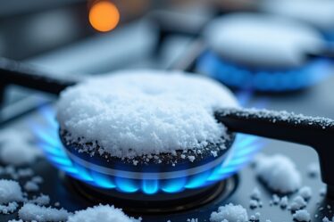Panne de froid au gaz sur un frigo trimixte : les points clés à contrôler